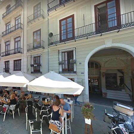 El Magnanimo Rooms & Breakfast Valencia Exterior photo