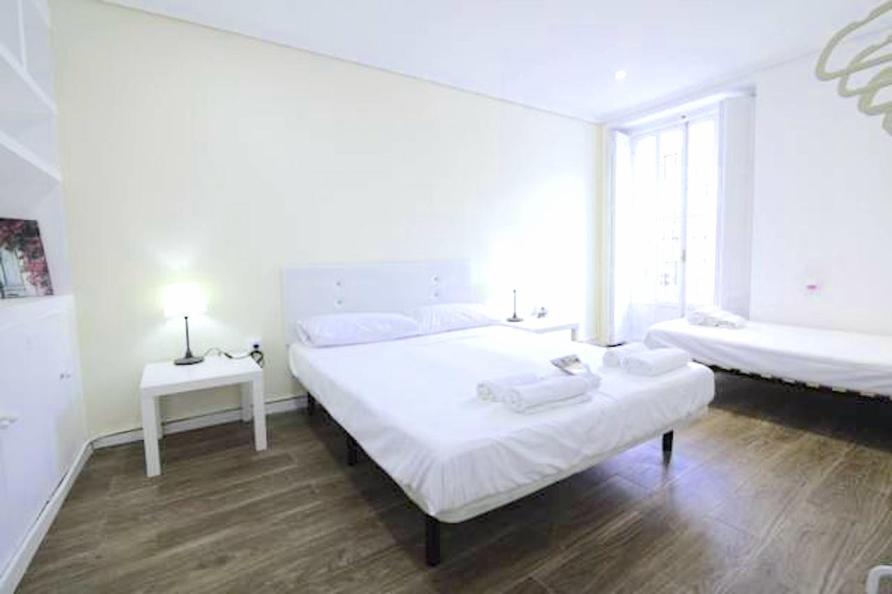 El Magnanimo Rooms & Breakfast Valencia Exterior photo